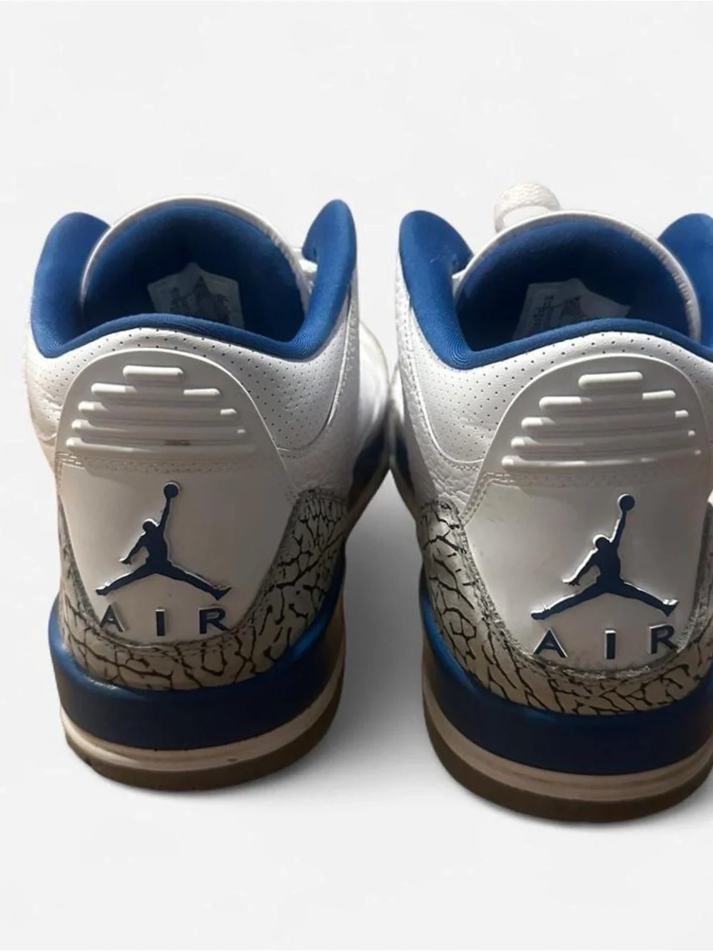 Jordan 3 Retro “Wizards”